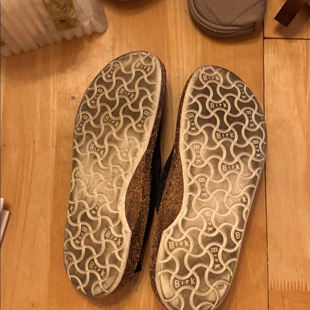Birkenstock Callan suede leather slip ons, Navy size 40, 9-9.5, EUC - Picture 4 of 6